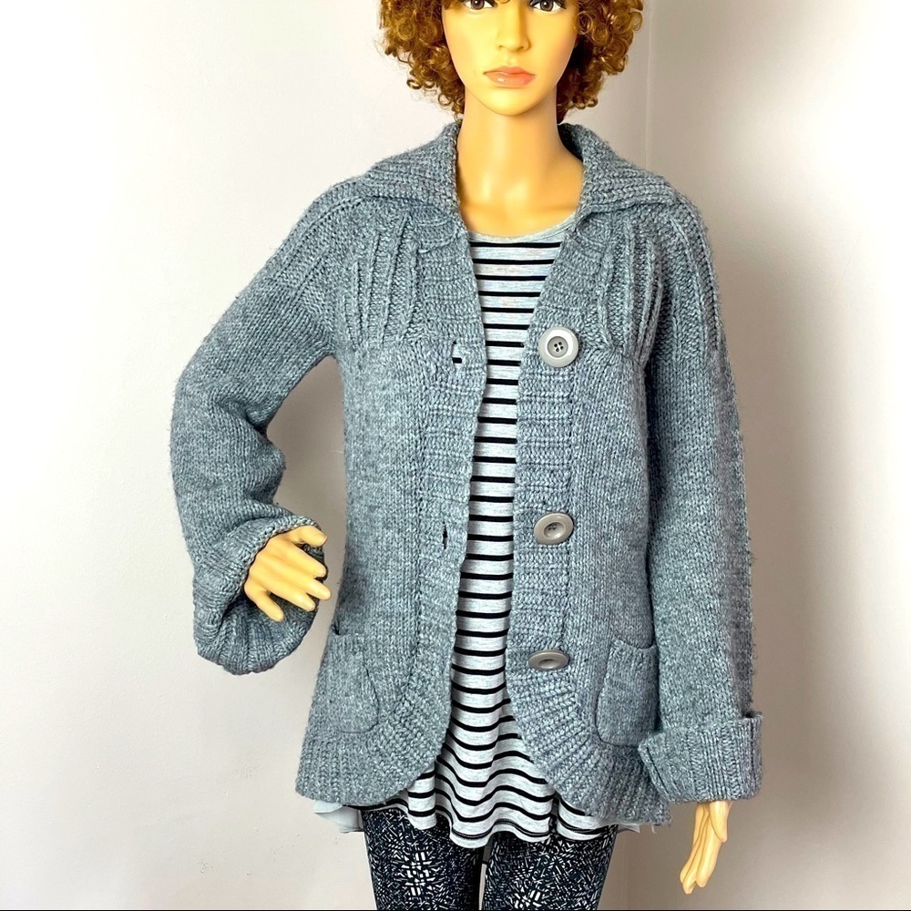 Harve Benard Sweater Cardigan Chunky Knit Button Up Long Bell Sleeves Gray M